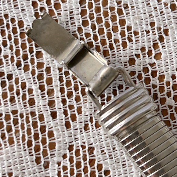 🩶 Vintage Choker Necklace & Bracelet Set - Picture 5 of 7